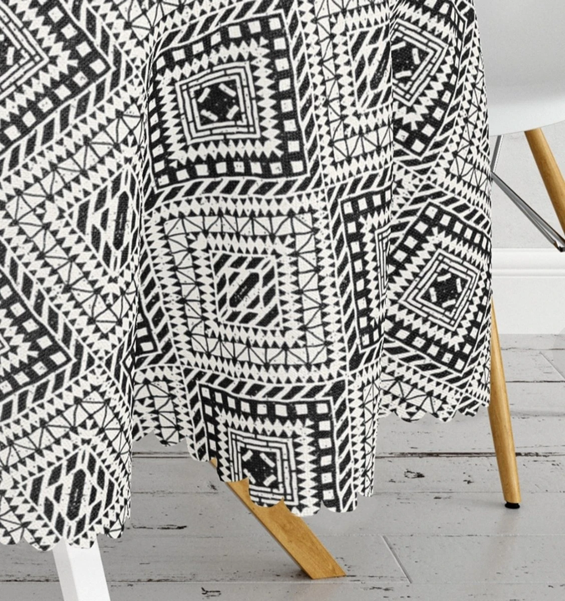 Rond Tafelkleed Ø140cm - De Groen Home - Bedrukt Velvet Textiel - Zwarte & Witte Scandinavisch Design - Tafelkleed 5 Rond Tafelkleed Ø140cm - De Groen Home - Bedrukt Velvet Textiel - Zwarte & Witte Scandinavisch Design - Tafelkleed - Afbeelding 3