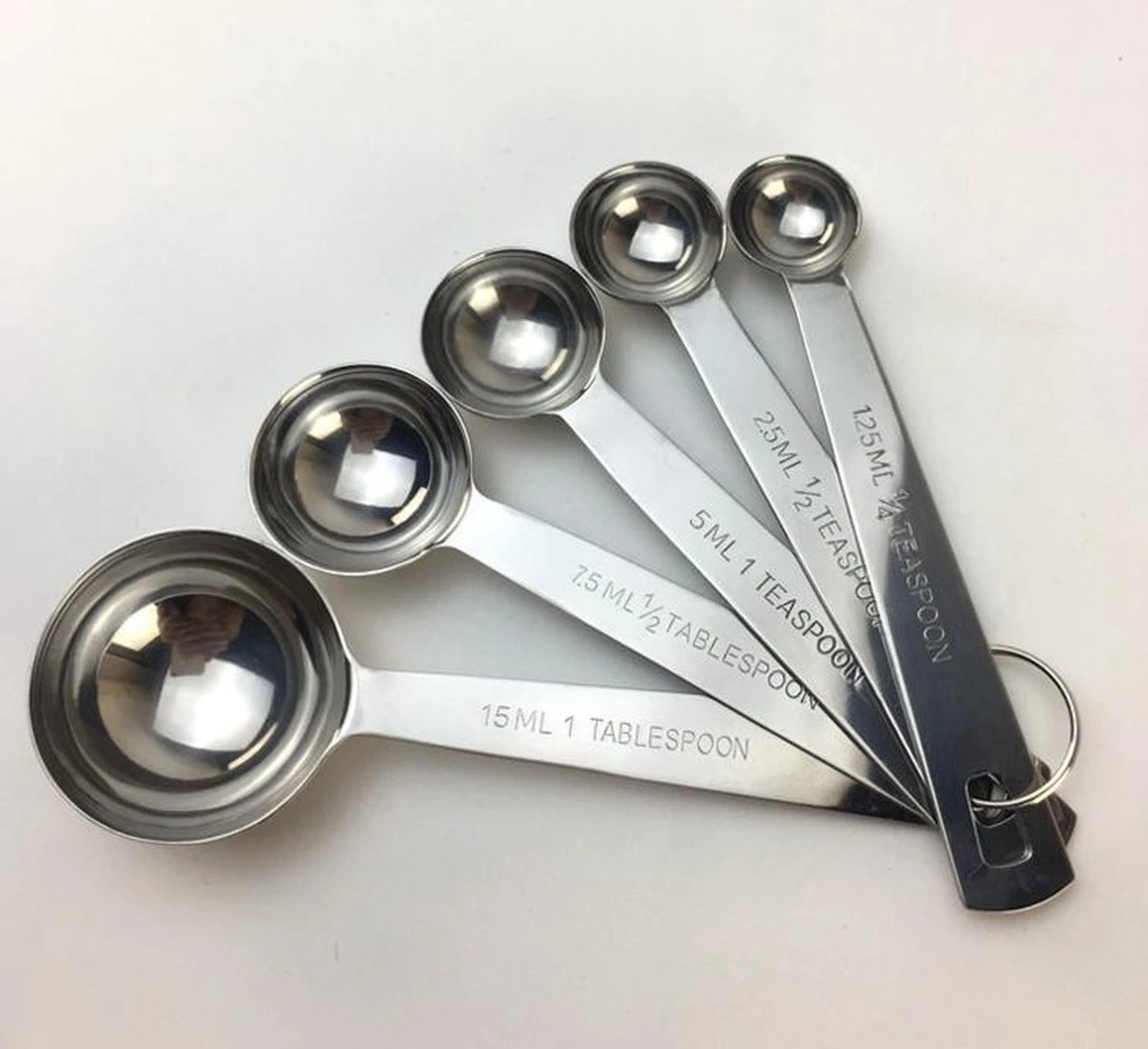 RVS Maatlepel Set - 5 Delig - Roestvrijstalen/metalen Lepels/maatschepjes In Verschillende Maten 3 RVS Maatlepel Set - 5 Delig - Roestvrijstalen/metalen Lepels/maatschepjes In Verschillende Maten