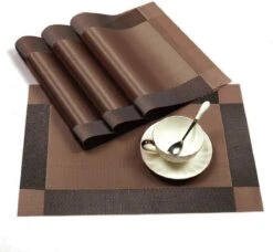 Vitamo™ Duurzame Placemats 4 Stuks - Hittebestendig - Makkelijk Schoon - Fijngeweven PVC - 30 X 45cm - Metallic Bruin