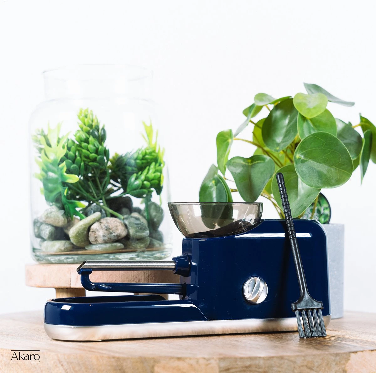 Akaro Elektrische Sigarettenmaker - Blauw - 3 Standen - Opvangbak - Tabaktrechter - Sigaretten Maker Electrisch - Sigaretten Maker - Electrische Sigarettenmachine 4 Akaro Elektrische Sigarettenmaker - Blauw - 3 Standen - Opvangbak - Tabaktrechter - Sigaretten Maker Electrisch - Sigaretten Maker - Electrische Sigarettenmachine - Afbeelding 2