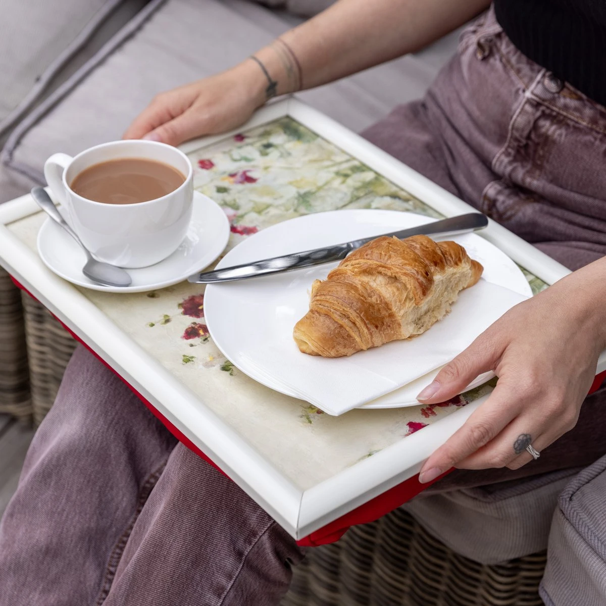 Laptray, Schoot Dienblad, Wilde Klaprozen, 44 X 34 Cm - Creative Tops 6 Laptray, Schoot Dienblad, Wilde Klaprozen, 44 X 34 Cm - Creative Tops - Afbeelding 4