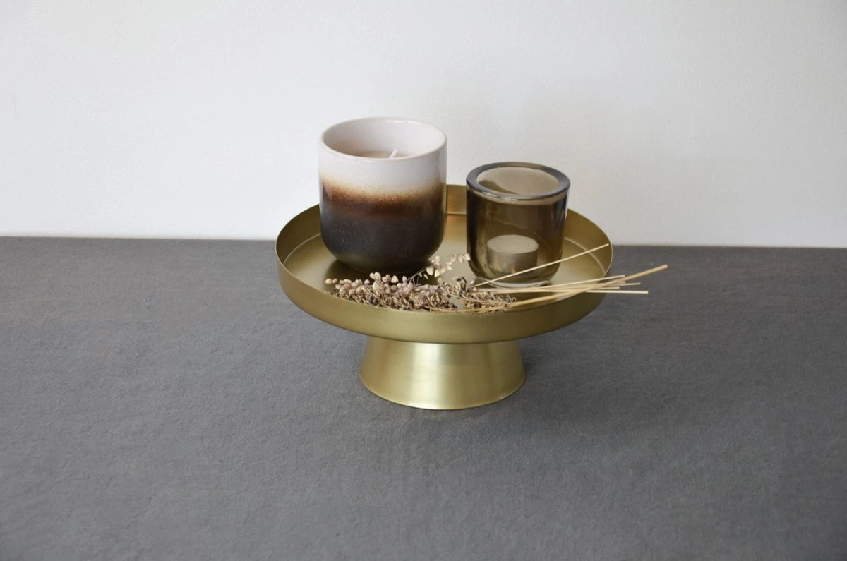 Gusta - Taarthouder - Goud - Metaal - ø24,5x10cm 5 Gusta - Taarthouder - Goud - Metaal - ø24,5x10cm - Afbeelding 3