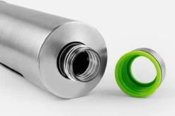 Robuuste Kwaliteit RVS Oliefles Of Azijnfles 250ml Keizer RVS - Olijfolie Fles + Gratis Trechter - Roestvrijstalen Oliefles - Plantaardige Oliefles 9 Robuuste Kwaliteit RVS Oliefles Of Azijnfles 250ml Keizer RVS - Olijfolie Fles + Gratis Trechter - Roestvrijstalen Oliefles - Plantaardige Oliefles -KitchenAids Winkel 1200x796 1