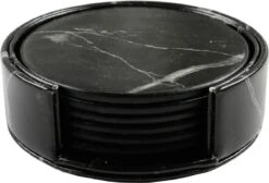 Merkloos Leren Onderzetters Marmeren Uitstraling 6 Stuks – Met Houder – 6x Onderzetters Voor Glazen - Luxe Leren Onderzetters Met Houder - Onderleggers Voor Glazen - Glasonderzetters Voor Op Tafel - Coasters - Zwart - Rond - Marmeren Uitstraling - Swissl