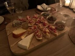 HUISSON Borrelplank XXL 56 X 41 X 3 Cm Tapasplank Houten Snijplank Serveerplank Snijplank Hout BBQ -KitchenAids Winkel 1200x900 2