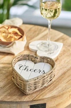 Riviera Maison Onderzetters Voor Glazen - Rustic Rattan Heart Coasters - Bruin -KitchenAids Winkel 800x1200 26