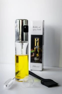 Olijfolie Fles – Olijfolie/ Azijn – 500 ML – Glazen Oliefles – Luxe Olie Fles - Navulbaar – Inclusief Schenktuit, Trechter En Dop Met Kurk – Olijfolie Set – Olijfolie Sprayer Inclusief Accessoires – 100 ML – Olijfolie Verstuiver Voor Keuken Of BBQ -KitchenAids Winkel 800x1200 9