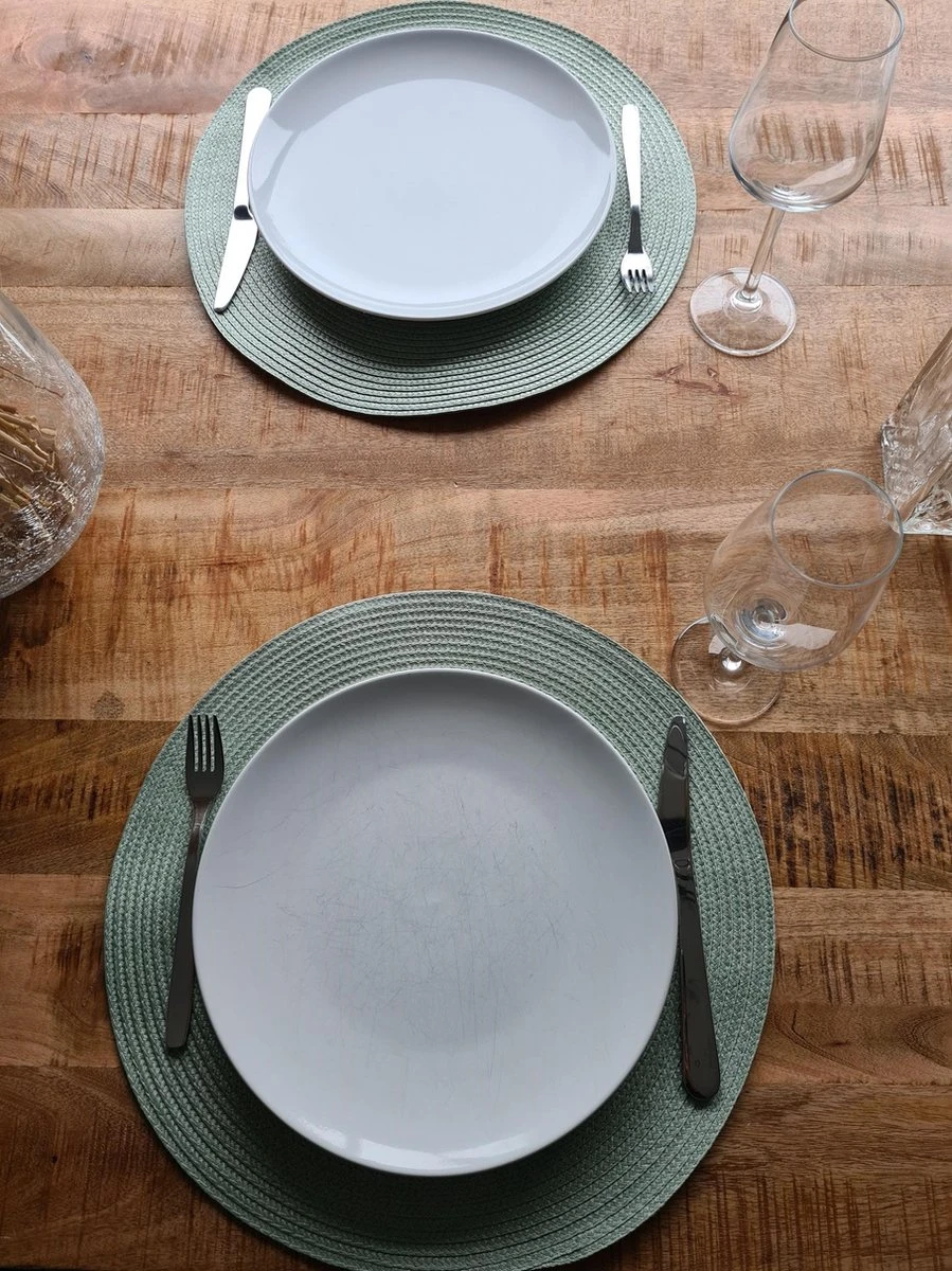 Merkloos Placemats ROND - Placemat - 4 STUKS - Rond - 38 Cm - Luxe - Onderlegger - Mint Groen 7 Merkloos Placemats ROND - Placemat - 4 STUKS - Rond - 38 Cm - Luxe - Onderlegger - Mint Groen - Afbeelding 5